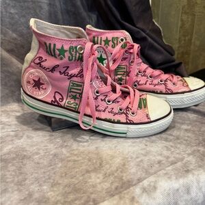 Converse‎ All Stars Pink Chuck Taylor High Tops Size 5